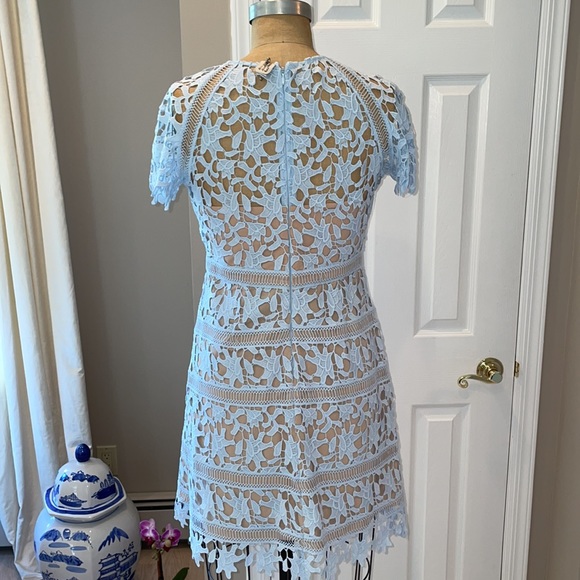 Eliza J Light Blue & Nude dress Size 6P - Picture 5 of 5